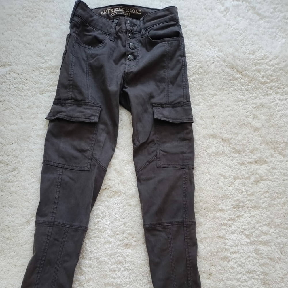 American Eagle Next Cargo Jegging in Brown Grey in Size 0